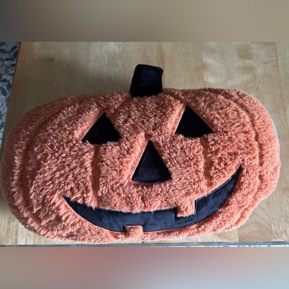 Cupcakes And Cashmere Pumpkin Sherpa Pillow Jack O Lantern 20” Long Halloween